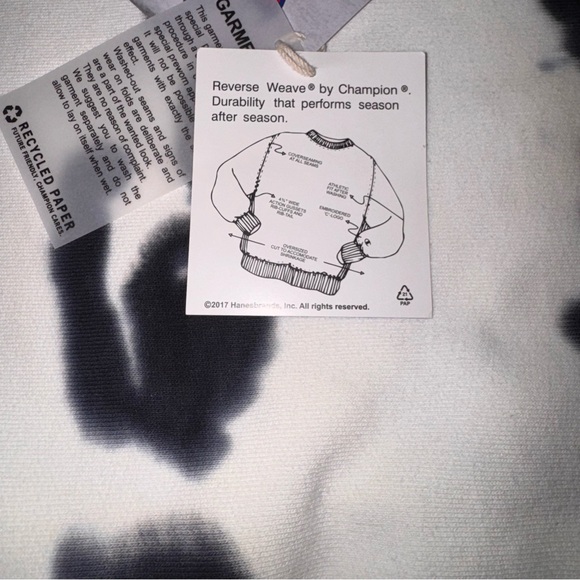 Champion (NWT) Women’s Tie-Dye  Crewneck Reverse Weave Sweatshirt,  X-Small - Picture 13 of 15